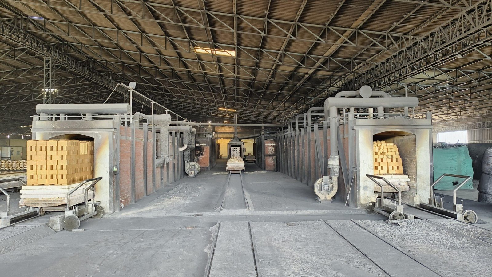 High-Performance Unshaped Refractories