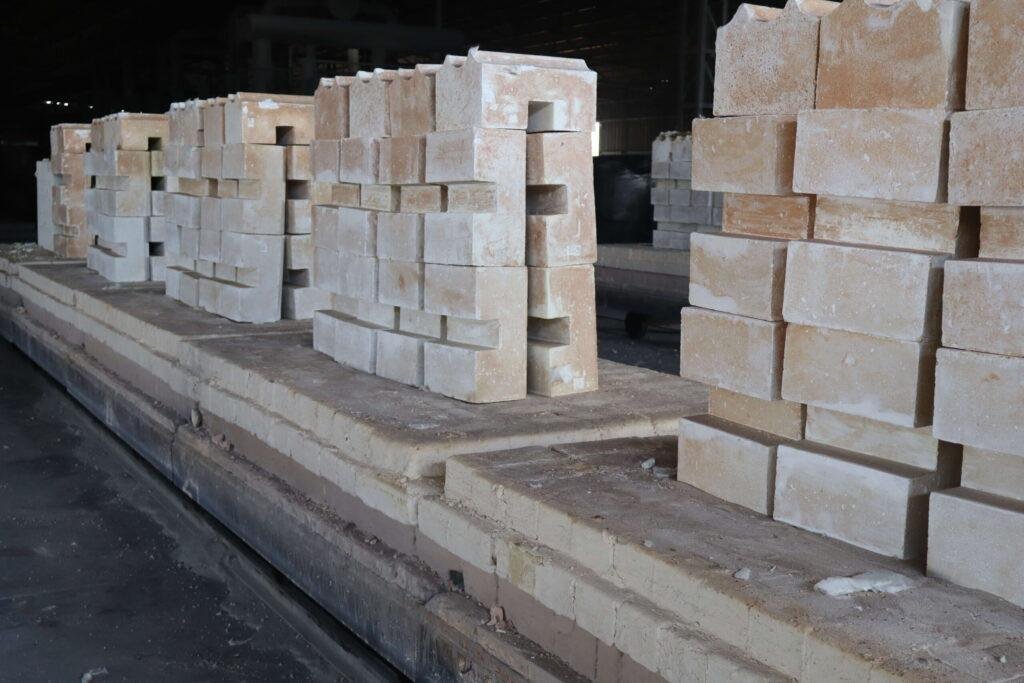 High Alumina Refractory Bricks (ALFA-80%)